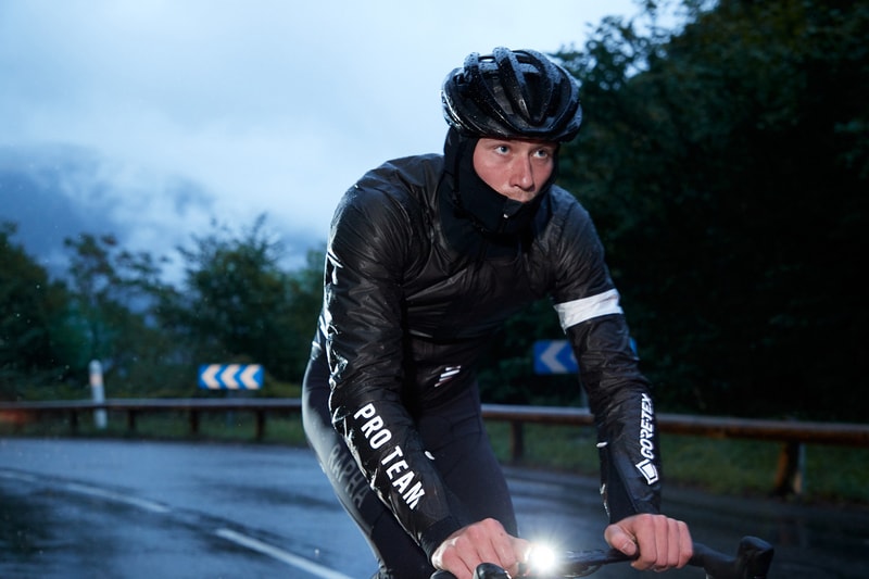 GORE-TEX Rapha Capsule Collection Cycling Jackets Pro Team Lightweight Insulated Explore Navy Blue Orange Plum Purple Black White 