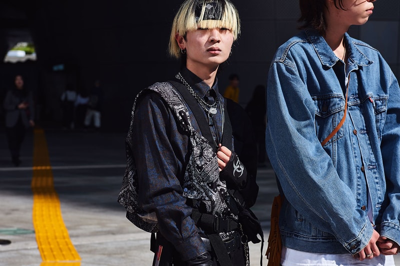 Seoul Fashion Week Spring/Summer 2020 Streetsnaps Street Fashion Streetwear Fall Clothing Outewear Coats Bold Prints Looks Photography Styling Sneakers style