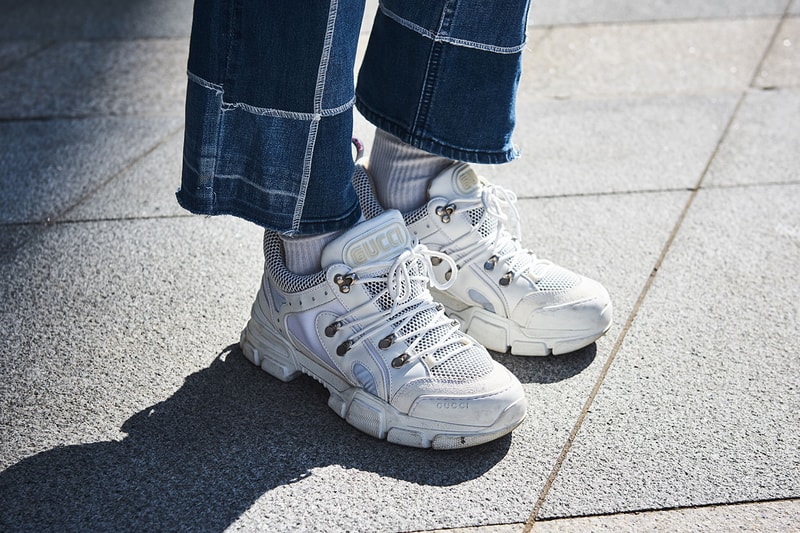 Seoul Fashion Week Spring/Summer 2020 Streetsnaps Street Fashion Streetwear Fall Clothing Outewear Coats Bold Prints Looks Photography Styling Sneakers style