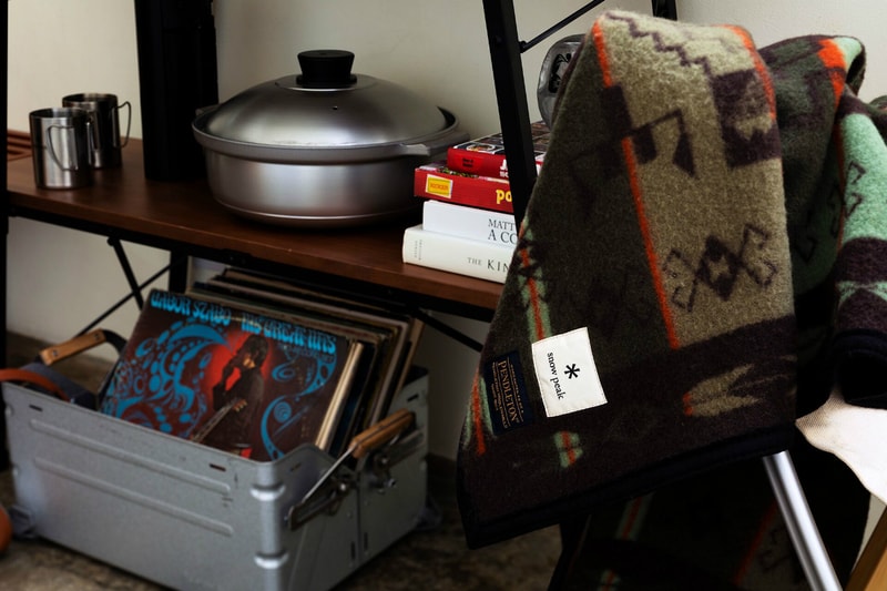 Snow Peak x Pendleton Stormpattern Blanket FW19 fall winter 2019 dark green olive grey gray colors collection line collab collaboration accessories accessory info details pic pics picture pictures price pricing image images