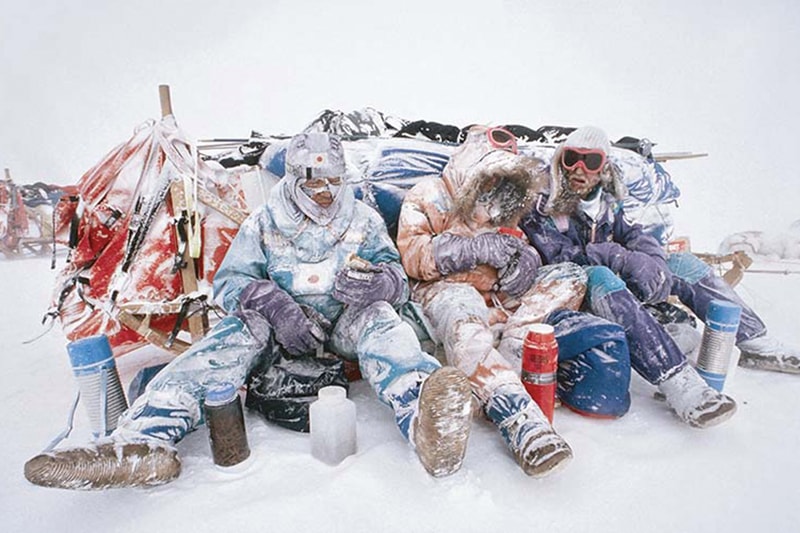 The North Face Trans Antarctic" Capsule dogsledding crossing 1990 gore tex japan 6 expedition 42 dogs Shinzo Funatsu 6400 km international