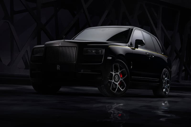 Rolls Royce Cullinan Black Badge 2019 SUV Sports Utility Vehicle Luxury Car 4x4 6.75-litre V12 engine 600 BHP 900 NM Torque Infinity lemniscate symbol Spirit of Ecstasy mascot Technical Carbon