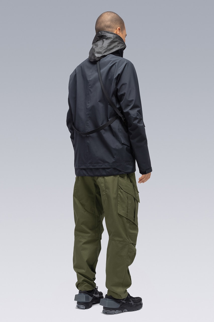 ACRONYM Fall/Winter 2019 Collection Delivery Two second drop release fw19 20 errolson hugh looks styling jacket pants knit J27-GT P33-DS J44-SD J78-WS NG5-AK LA6B-AD