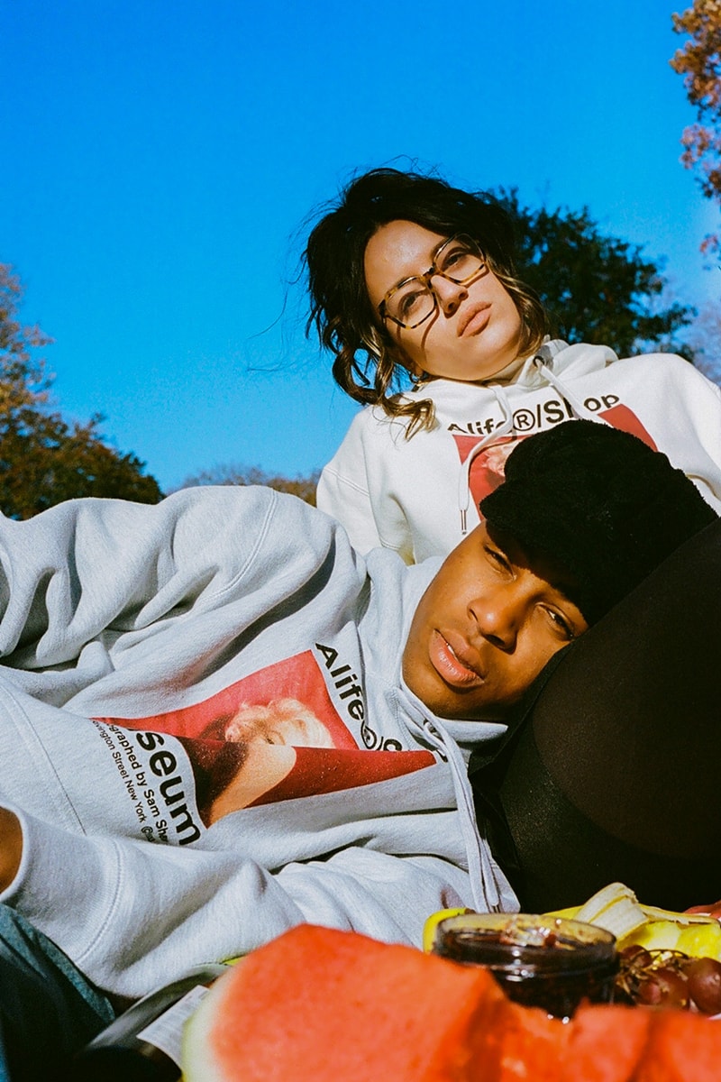 Alife Sam Shaw Marilyn Monroe Collection Info T-shirts Hoodies Towels Posters Alife Shop/Art Museum Program White Red Bone White Heather Gray 
