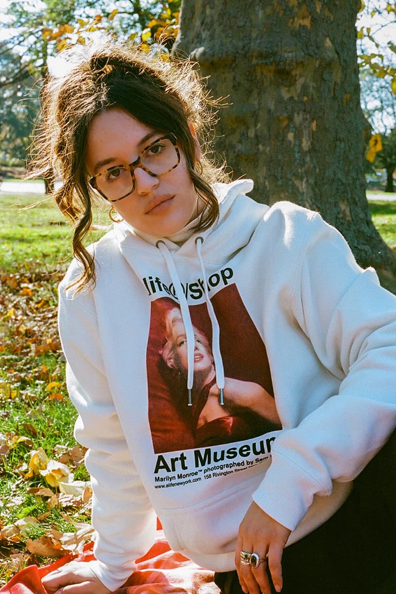 Alife Sam Shaw Marilyn Monroe Collection Info T-shirts Hoodies Towels Posters Alife Shop/Art Museum Program White Red Bone White Heather Gray 