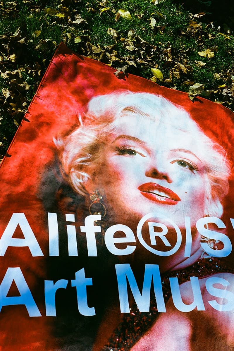 Alife Sam Shaw Marilyn Monroe Collection Info T-shirts Hoodies Towels Posters Alife Shop/Art Museum Program White Red Bone White Heather Gray