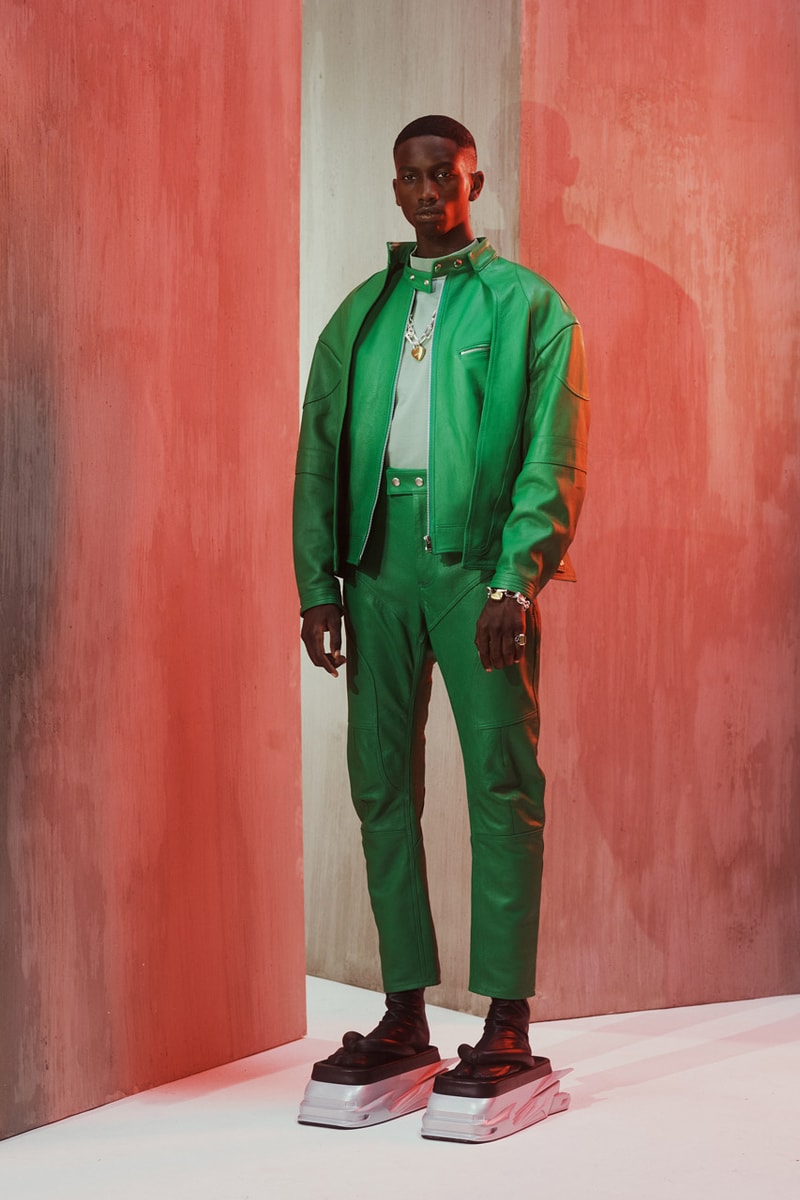 AMBUSH Spring Summer 2020 Lookbook futuristic geta sandals technical functional outerwear yoon ambush ahn verbal tokyo made in japan japanese designer hi-tech bladerunner