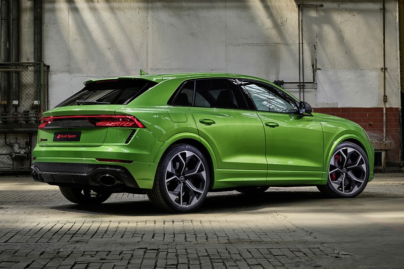 Audi RSQ8 Unveiled LA Auto Show Los Angeles International 592 BHP 590 Lb-Ft Torque V8 Lamborghini Twin Turbo Cylinder Adjust 0-60 MPH 3.8 Seconds First Look German 4x4 SUV Luxury 