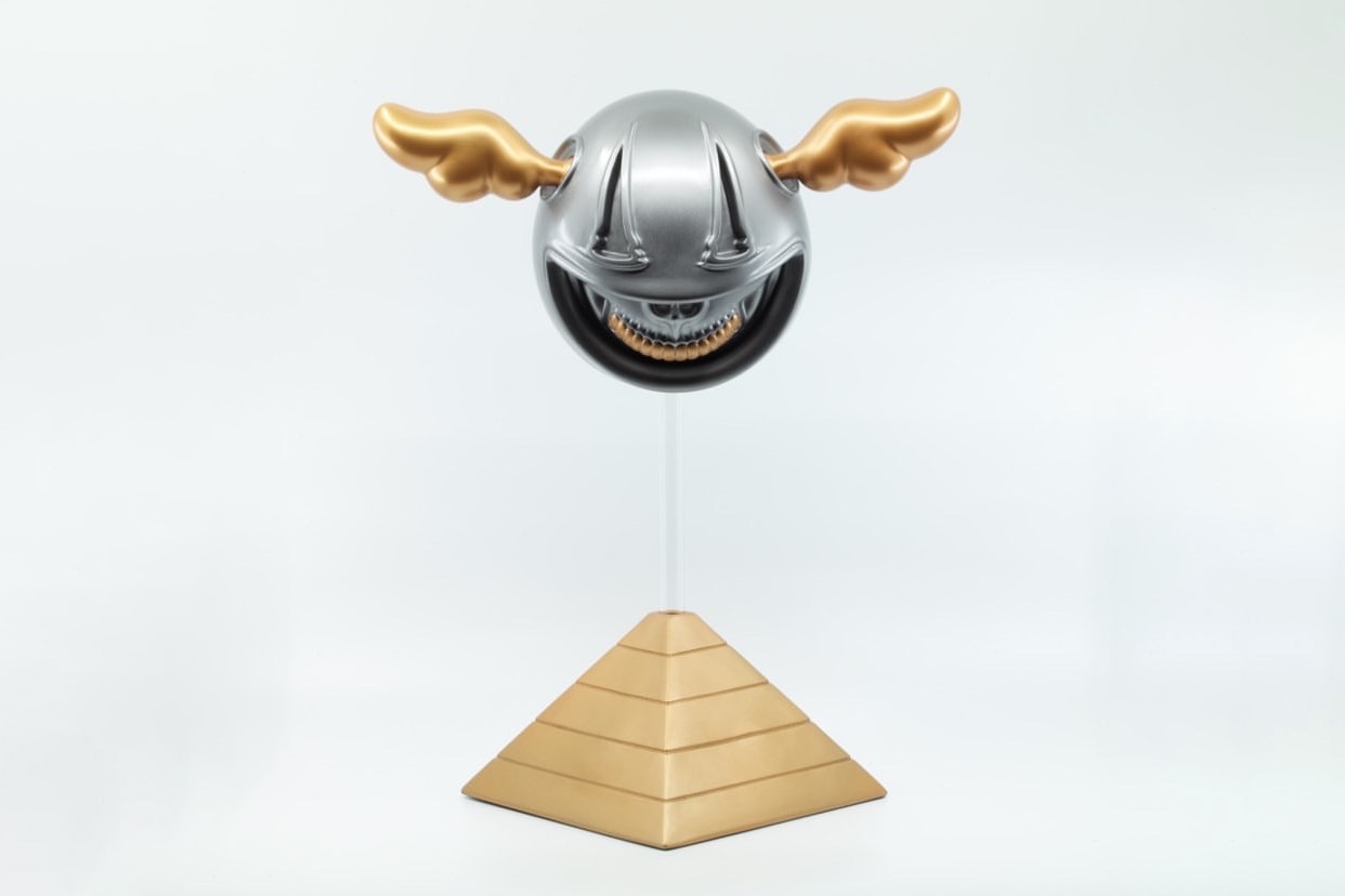 D*Face & Ron English Vinyl Sculpture Release Grin Skull D*Dog Pyramid Silver Gold Metal 