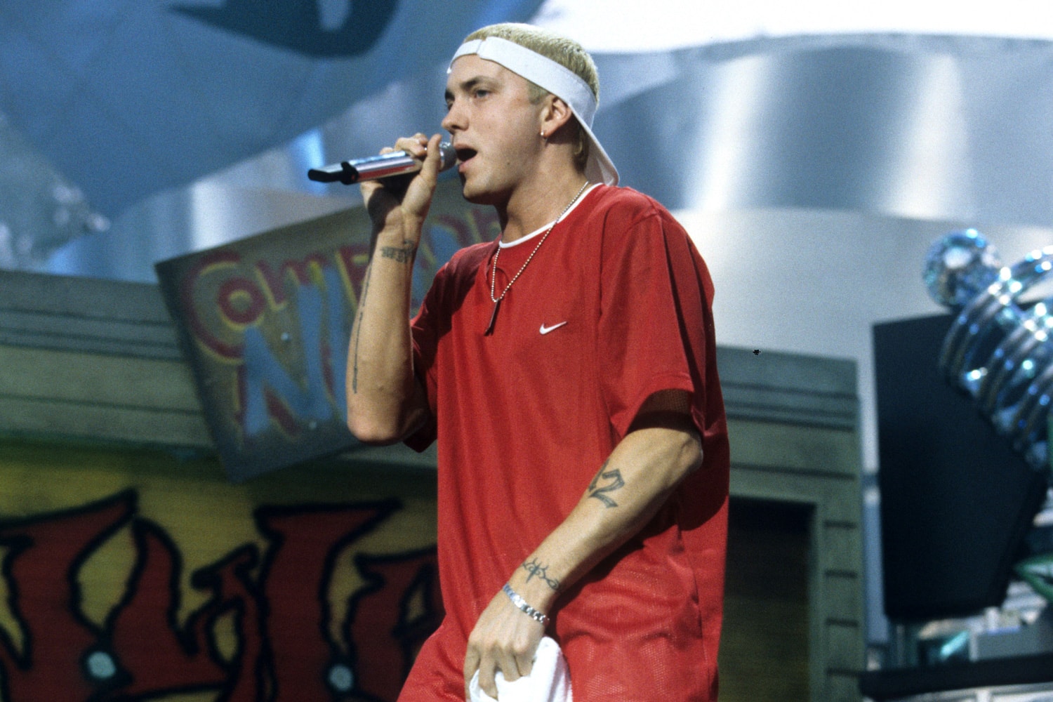 Eminem 'The Slim Shady LP (Expanded Edition)' Release Info 20th anniversary detroit rap hip-hop new tracks freestyles vinyl cd special 30 songs bonus album stream spotify apple music marshall matthers 