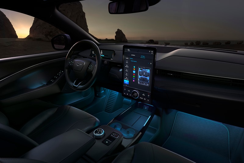 Ford Mustang Mach-E 2021 Officially Unveiled First Look Electric Car Family Vehicle Crossover All Wheel Drive Four Door American GT Performance Edition Power Figures EV