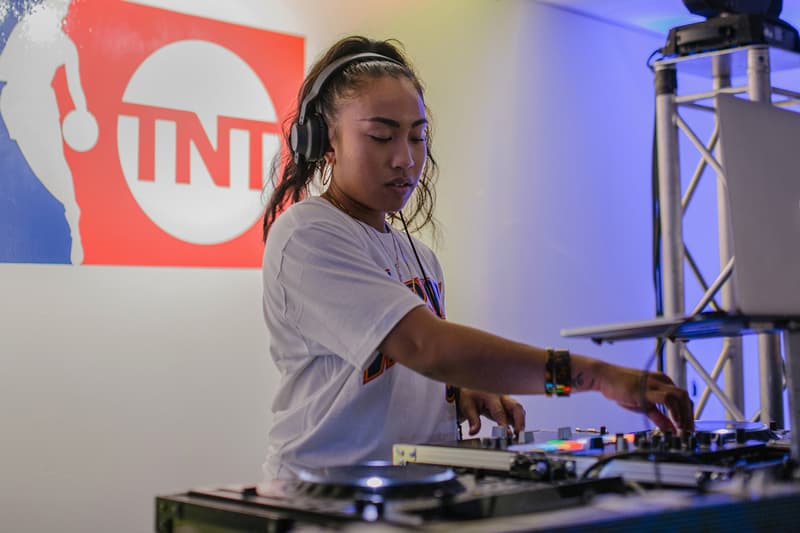 NBA on TNT San Francisco Tip-Off Pop-Up Event Recap dj noodles gold yellow blue red los angeles haight street television wood basketball orange