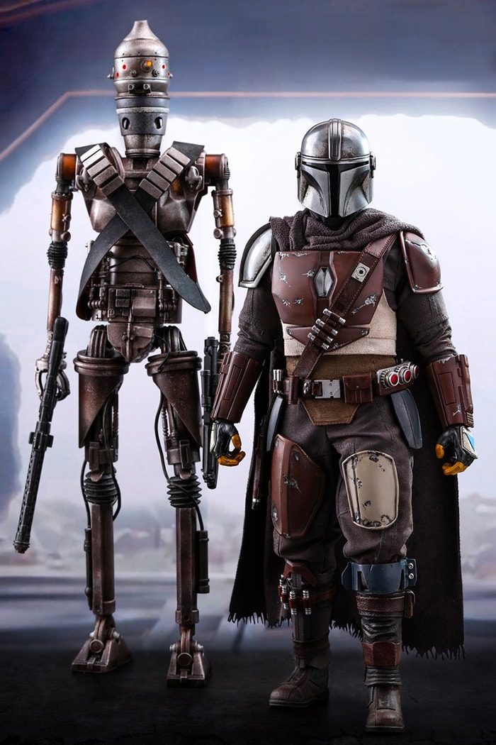 hot toys collectibles figures 1 6th the mandalorian pedro pascal stormtrooper star wars disney plus 