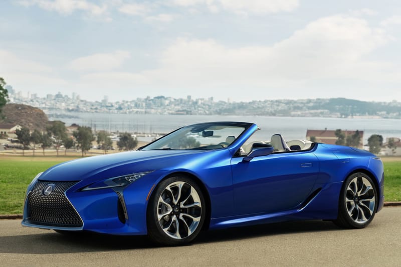 Lexus Takes the Roof Off the 5.0-Liter V8-Powered LC 500