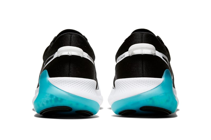 nike joyride dual run summit white