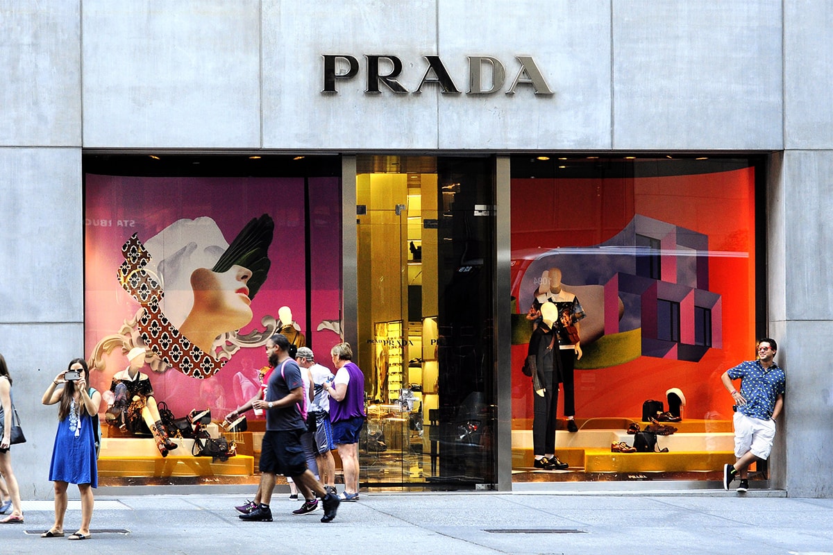 Prada green bank Crédit Agricole nylon reduction waste resources recycling renewable loan finance sustainability environment ecnonyl 