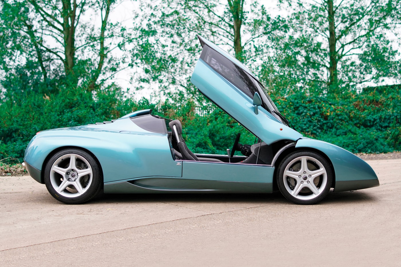 RM Sothebys 1996 Zagato Raptor Concept Auction Info Lamborghini diablo VT cars supercars 