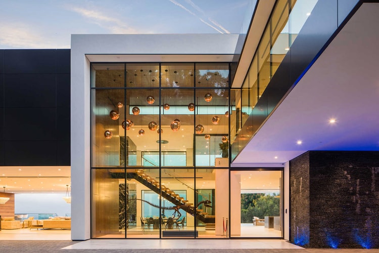 Listings: This $38 Million USD Mansion is Centered Around a Complete Allosaurus Skeleton