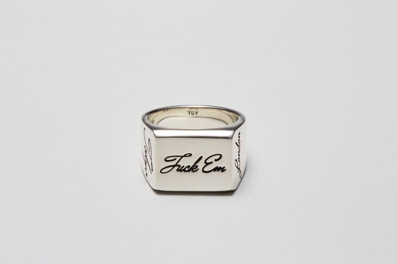 NEIGHBORHOOD The Great Frog Capsule Collection Signet Rings 925 Sterling Silver 9ct Yellow Gold "Fuck Em" London Tokyo Store Hoodie T-shirts Black White