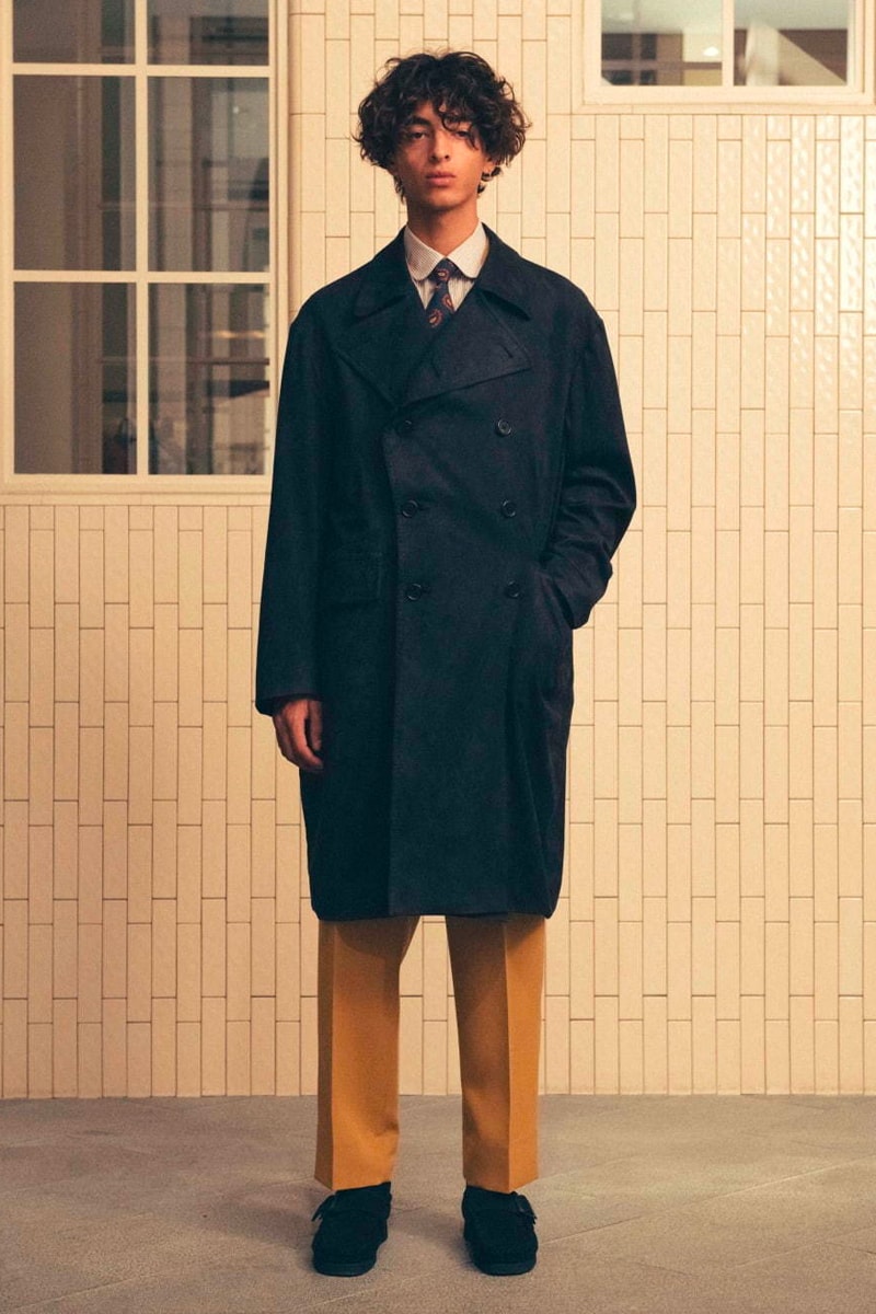 UNITED ARROWS SONS Fall Winter 2019 Lookbook poggy the man bespoke sartorial blazers loafers tailoring dapper chino trench coat outerwear layer menswear japanese down