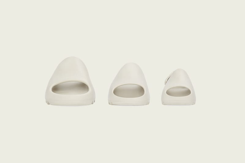 YEEZY SLIDE INFANT. YEEZY SLIDE INFANT .BONE ..
