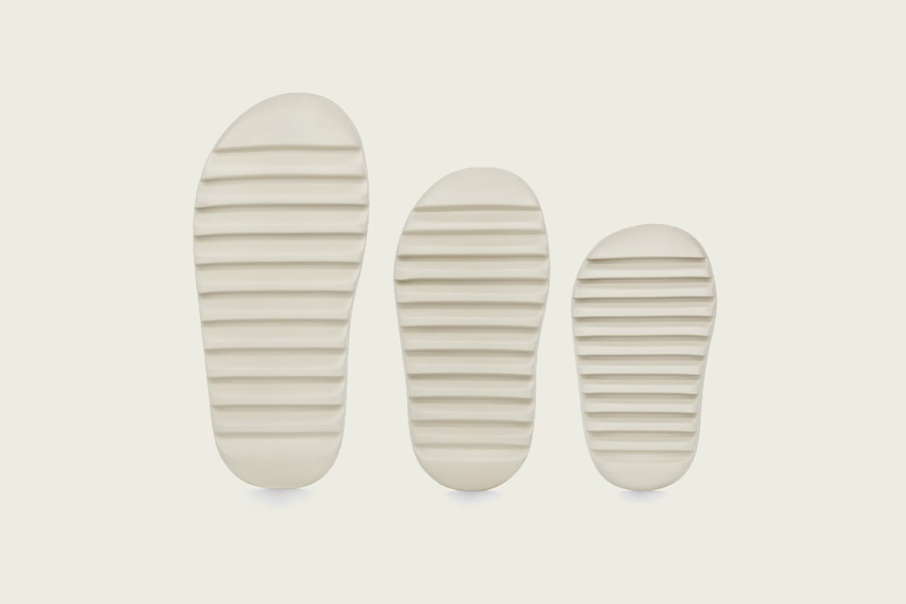 The adidas Yeezy Slide will Arrive in Two Different Colorways.