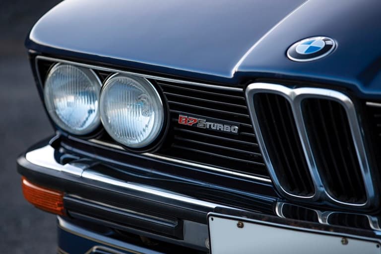 1982 BMW Alpina B7 S Turbo RM Sotheby's Auction coupe ferrari race car bid buy now paris japan WBACJ710XB6579934 330 bhp and 500 Nm of torque specs info service history