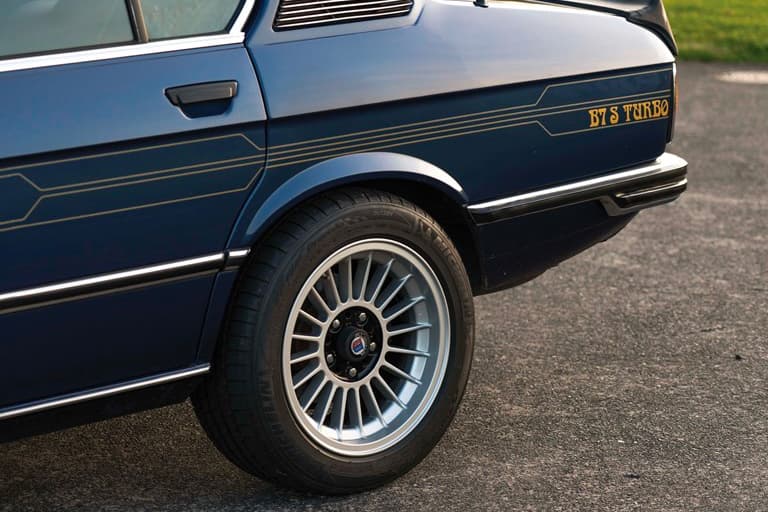 1982 BMW Alpina B7 S Turbo RM Sotheby's Auction coupe ferrari race car bid buy now paris japan WBACJ710XB6579934 330 bhp and 500 Nm of torque specs info service history