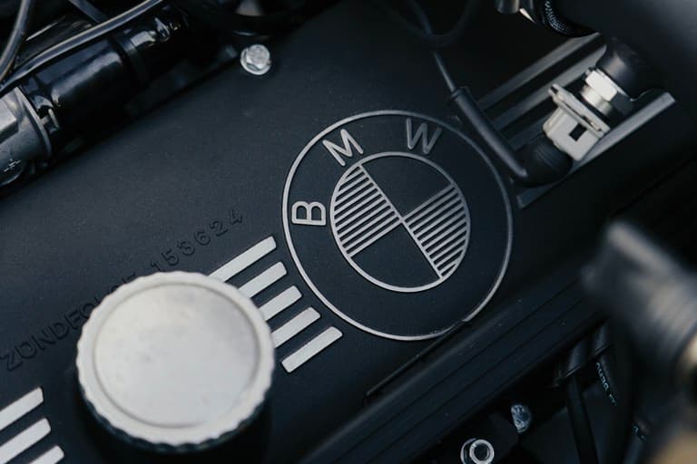 1982 BMW Alpina B7 S Turbo RM Sotheby's Auction coupe ferrari race car bid buy now paris japan WBACJ710XB6579934 330 bhp and 500 Nm of torque specs info service history
