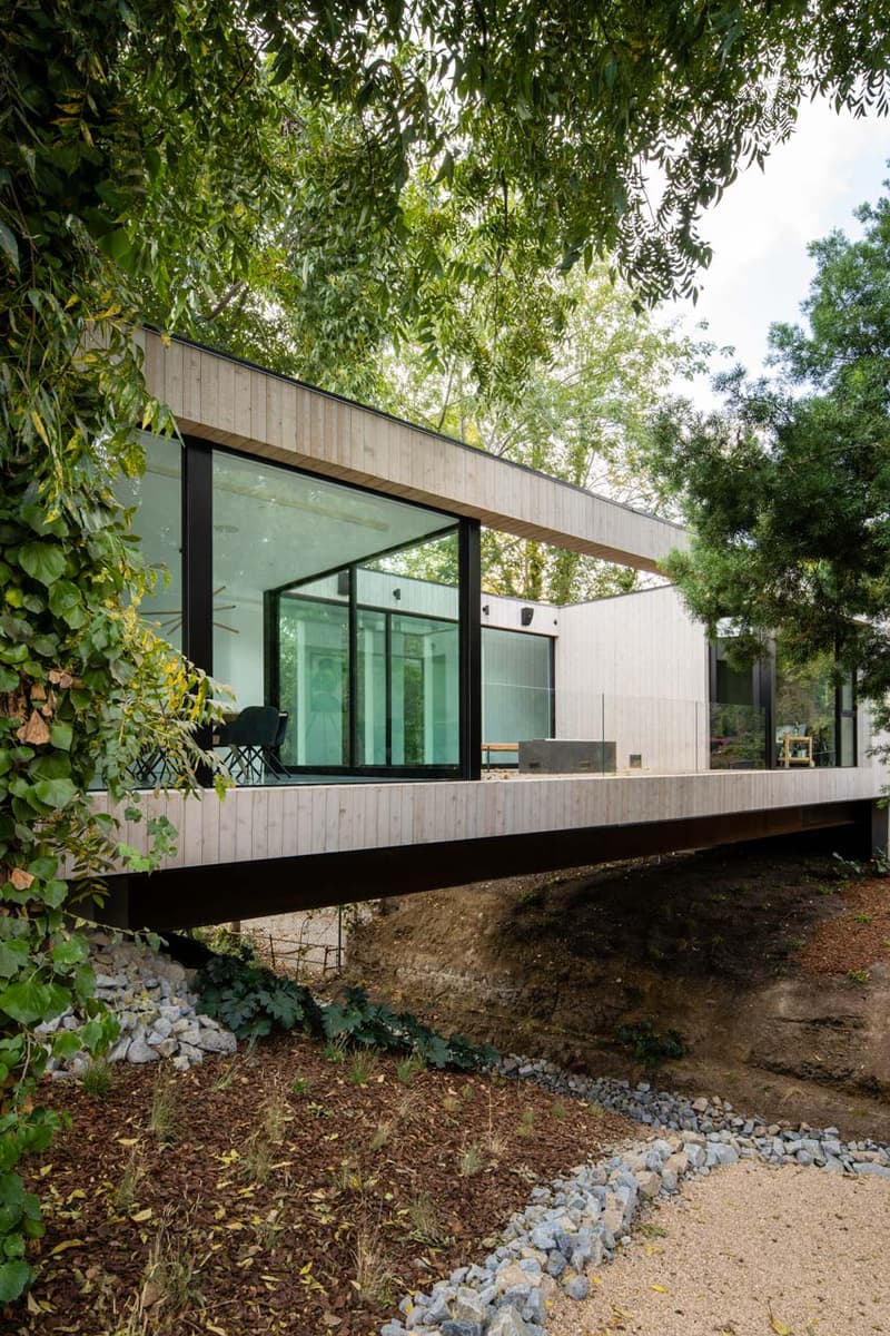 dan brunn architecture bride house los angeles hancock park built over brook stream