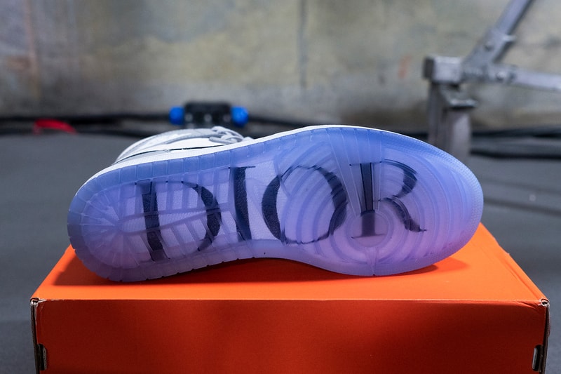 Dior x Air Jordan 1 High OG A Closer Look HYPEBEAST sneaker kicks footwear shoes trainers AJ1 Kim Jones fall/winter 2020 
