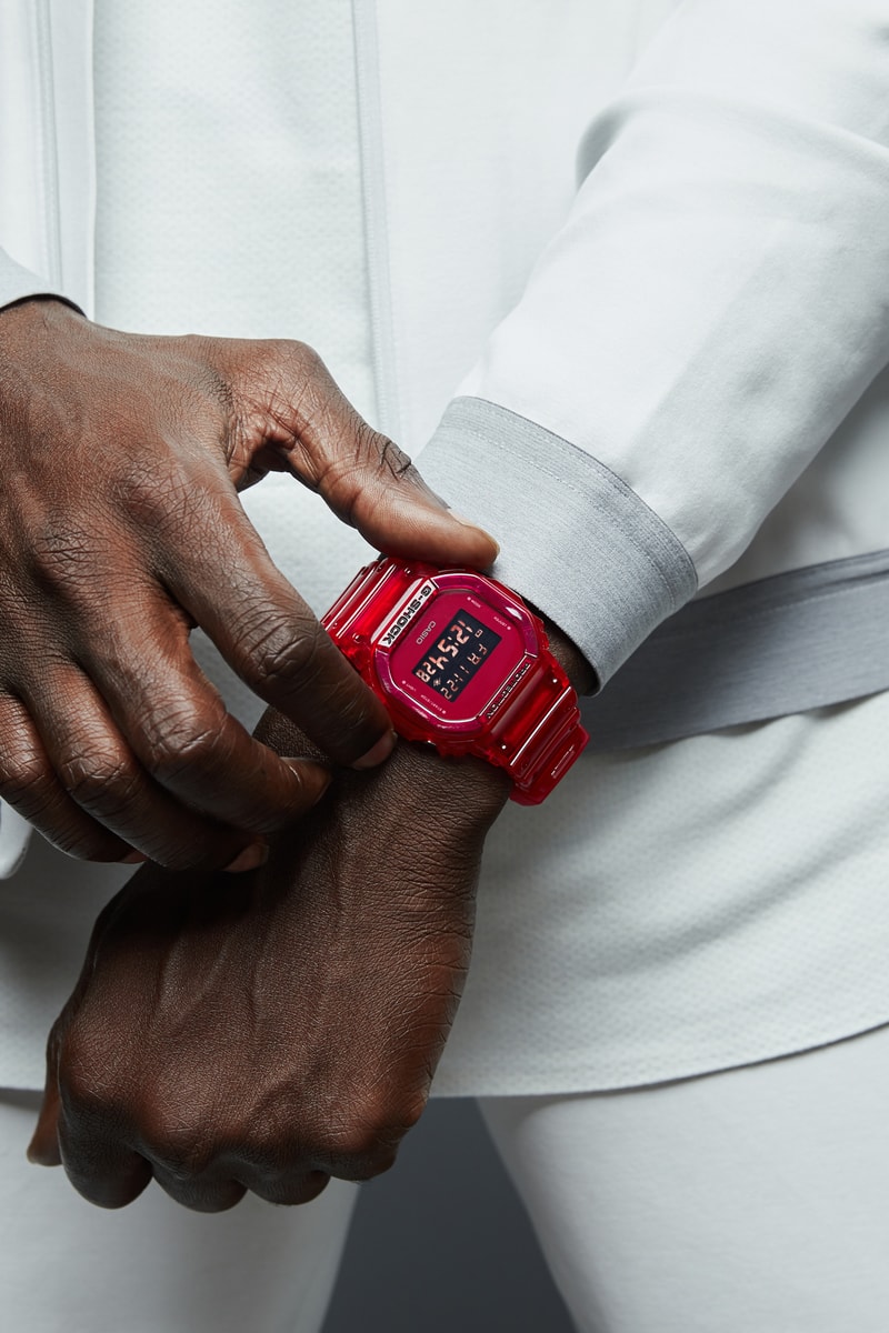 G-SHOCK Fall 2019 Skeleton Series Three Colorways shock resistance water resistance up to 200M a new stopwatch multi-functioning alarm a countdown timer EL backlight Flash Alert one-tone chromatic color casing and band in transparent jelly style nostalgia technology