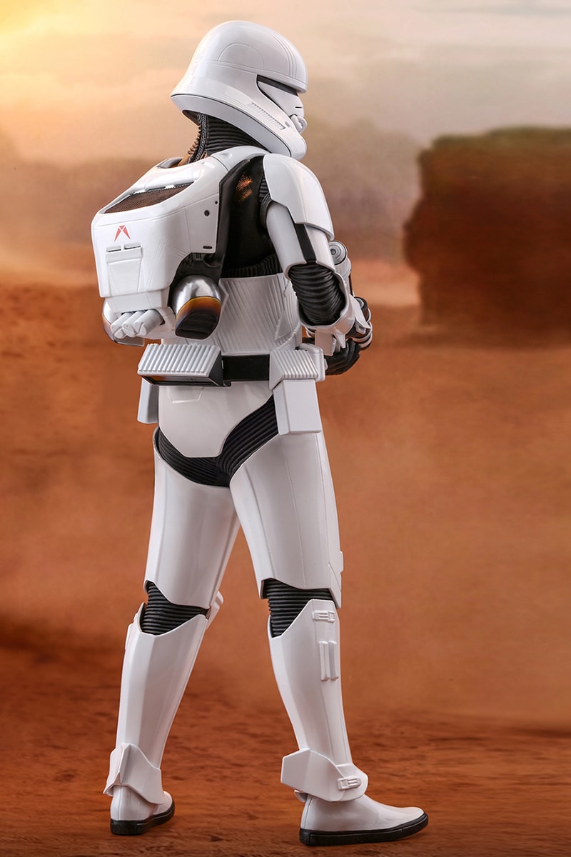 Hot Toys 'Star Wars: The Rise of Skywalker' 1/6th scale Jet Trooper Collectible Figure Toy Stormtrooper First Order Galactic Empire Release Information Closer Look MMS561