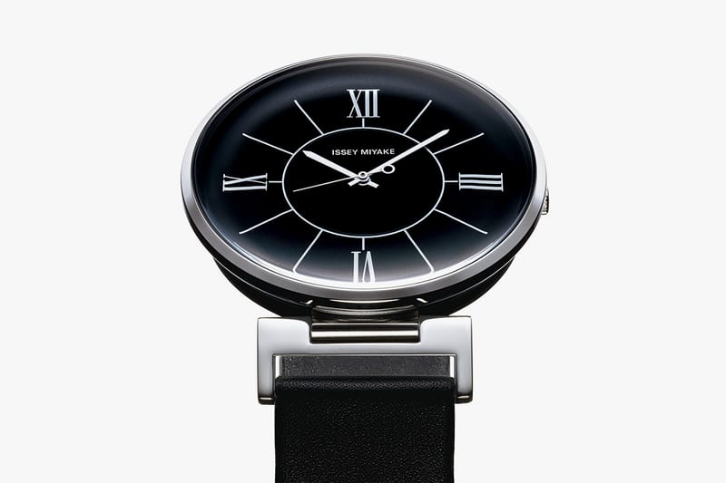 Yves Behar on the VUE watch for Issey Miyake on Vimeo