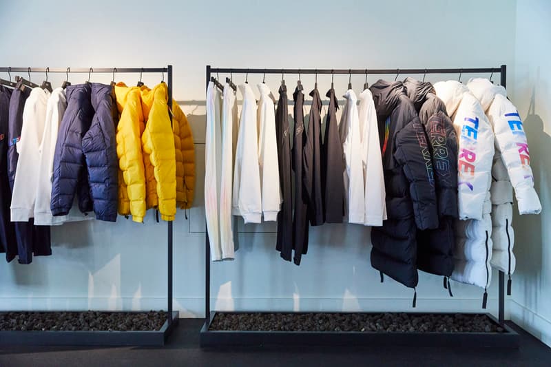 KITH Jackson Hole Pop-Up Store Info Jackson Collection adidas Terrex Oakley Bomber Ski Capita Ski Sets Goggles Helmets Puffer Jackets Sneakers Rainbow Snowboards 