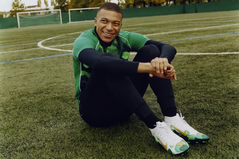 kylian mbappé france french football soccer player paris saint germain psg nike bondy dream collection mercurial superfly 7 air max 98