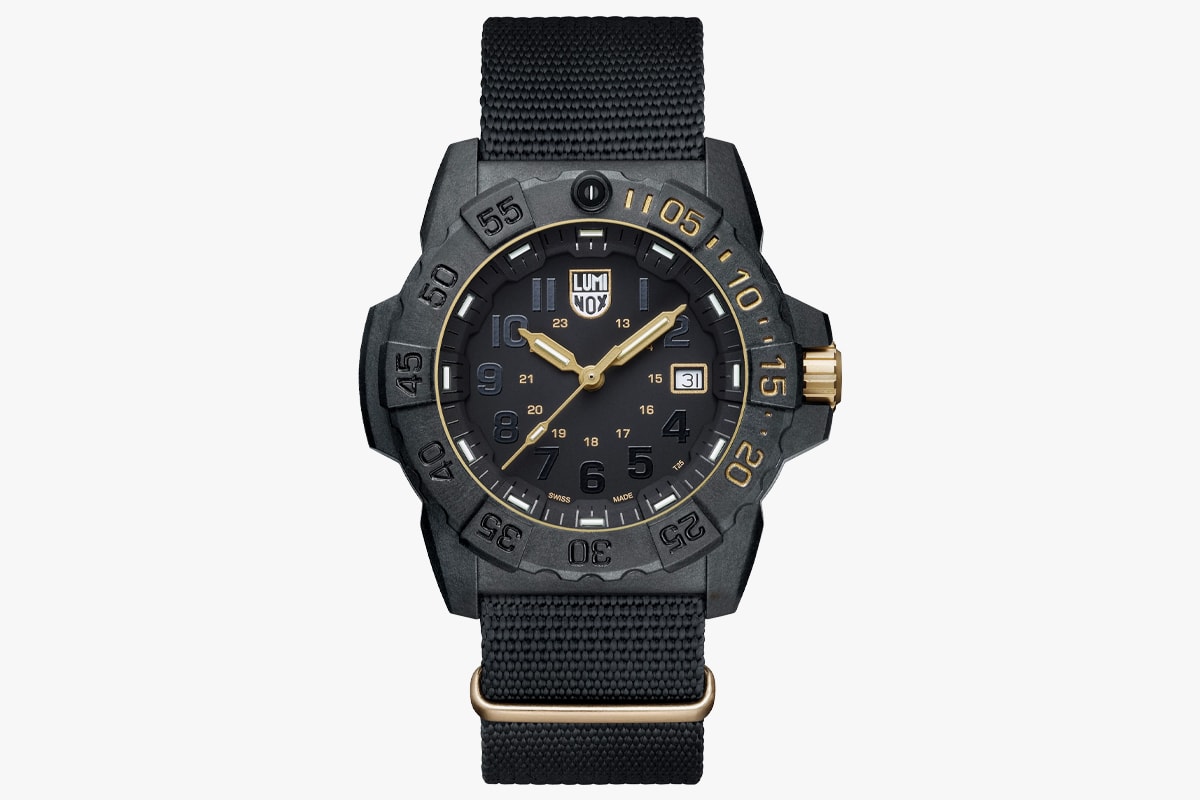 luminox navy seal 3500 gold limited edition watches timepiece accessories military grade