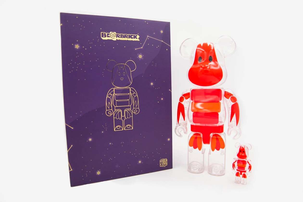 Medicom Toy to Hold BEARBRICK PLANET Exhibition China Changsha IFS Tower T1 skyscraper installations skyscraper toys accessories collectibles japanese crayfish transparent
