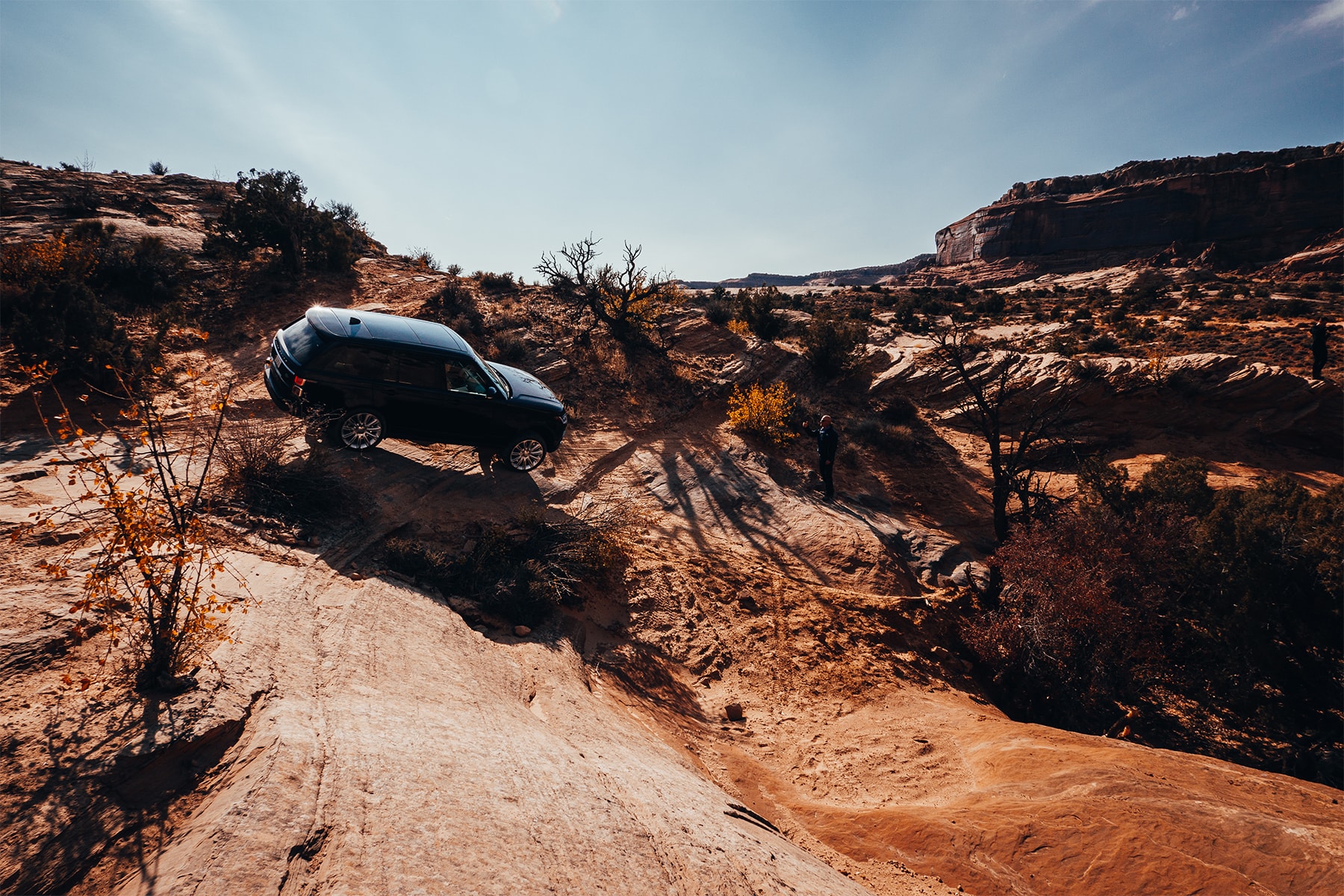 Land Rover Adventure Experience Moab Utah Info Range Rover SUVs Luxury travel Discovery rock-crawling off-roading canyonlands