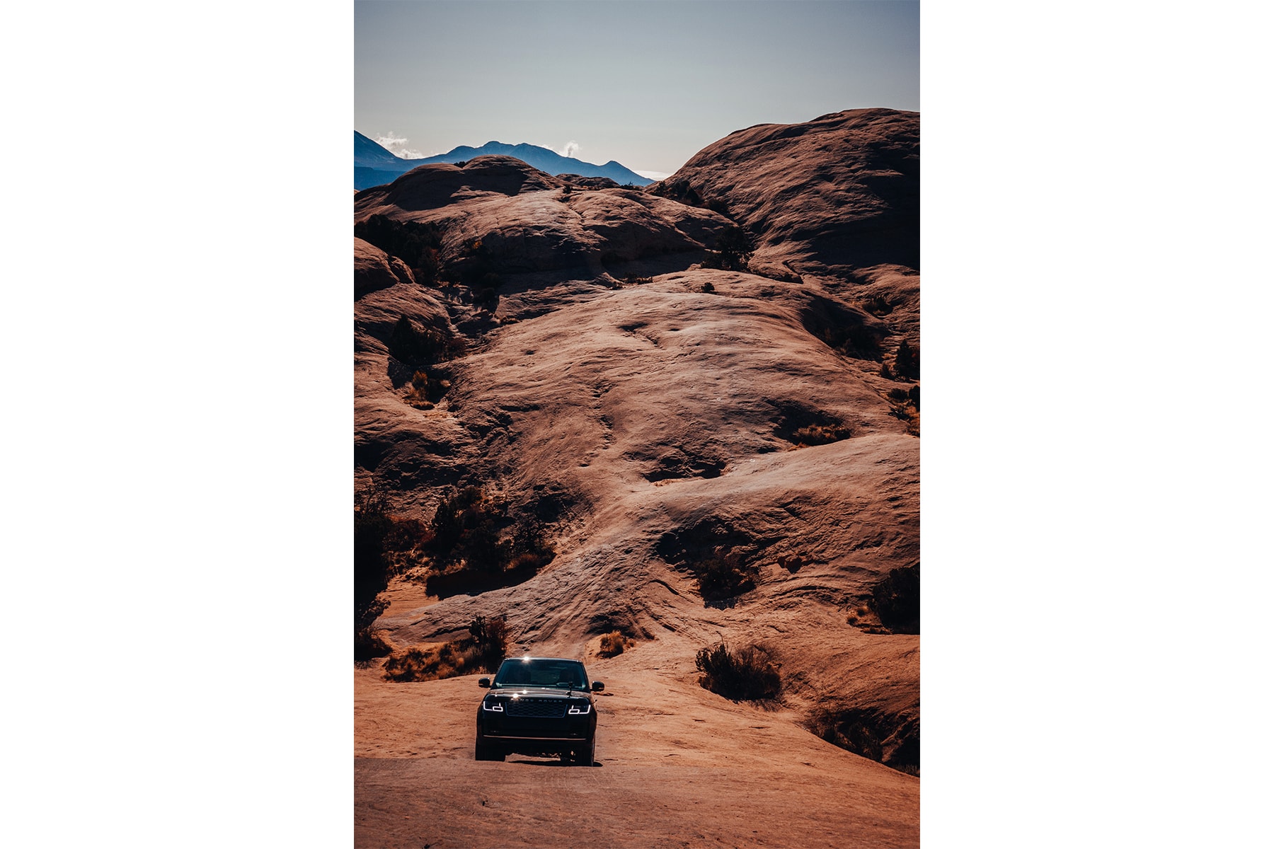 Land Rover Adventure Experience Moab Utah Info Range Rover SUVs Luxury travel Discovery rock-crawling off-roading canyonlands