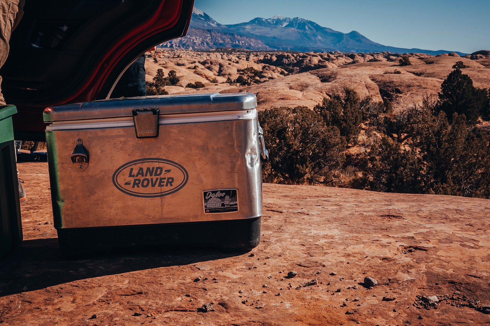 Land Rover Adventure Experience Moab Utah Info Range Rover SUVs Luxury travel Discovery rock-crawling off-roading canyonlands