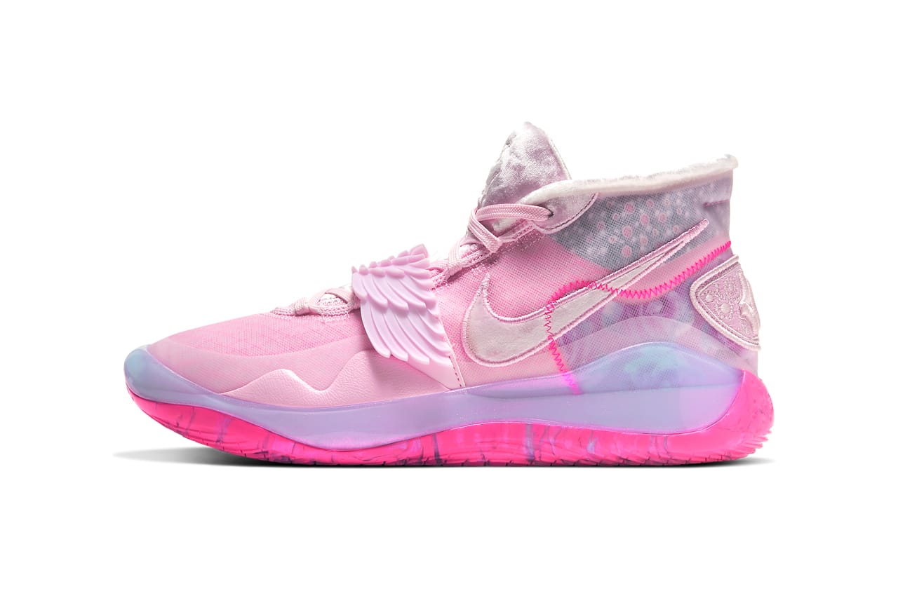 kevin durant's pink shoes