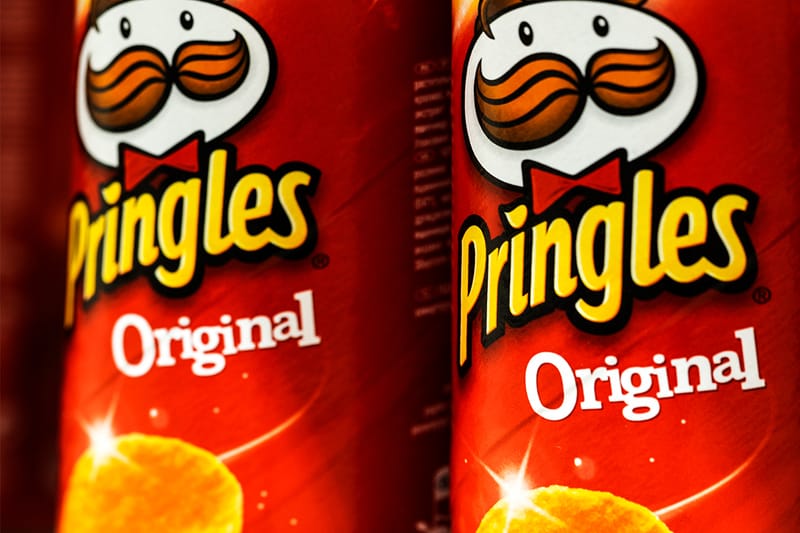 Pringles Created a Self-Feeding Headset for Gamers