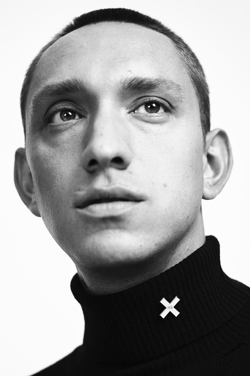 Raf Simons x The xx Capsule Collection Announcement Closer Look Tenth Anniversary Album 'xx' T-shirts, caps, pins limited-edition patches December 12 Dover Street Market Ginza 