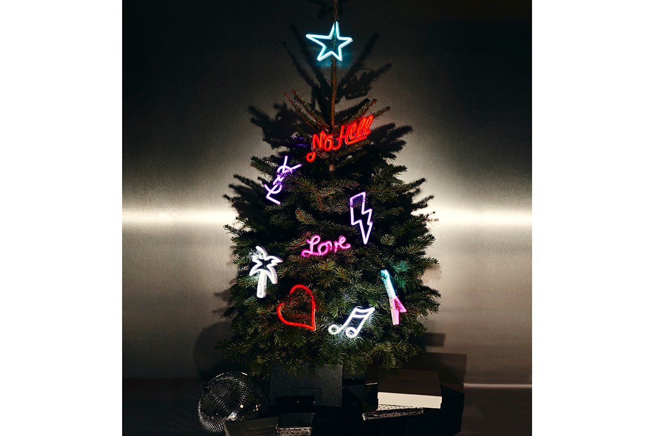 Saint Laurent Rive Droite Holidays 2019 Collection Homeware Christmas Gifts Presents Luxury Xmas Tree Pinewood Forest Baccarat Black Heart Amor, Louxor vase, Louxor vide-poche Louxor Tumblers Ski SetPierre Hermé 