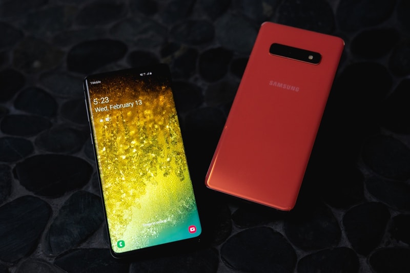 Samsung Galaxy S10 gets photographed in real life, looks just like you  imagined