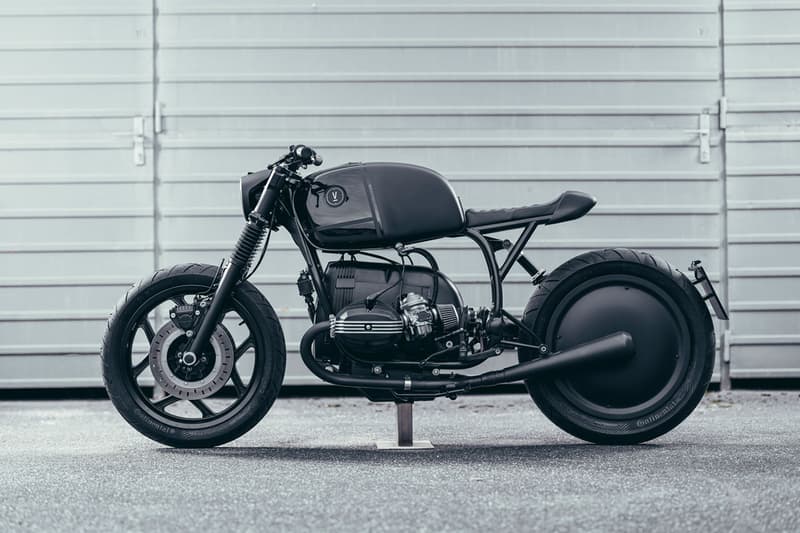 VAGABUND "V12" BMW R100RT Motorcycle Info VAGABUND Moto custom cafe racer bikes boxer engine speed style fabrication BMW