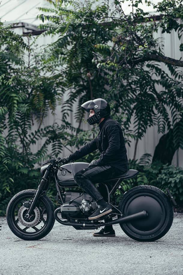 VAGABUND "V12" BMW R100RT Motorcycle Info VAGABUND Moto custom cafe racer bikes boxer engine speed style fabrication BMW