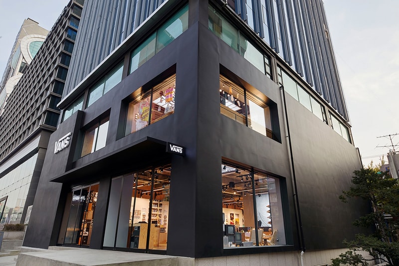 Vans Opens Brand Showcase Store Seoul south korea gangnam asia shoppable history wall product customization station radio tv installation cryptik