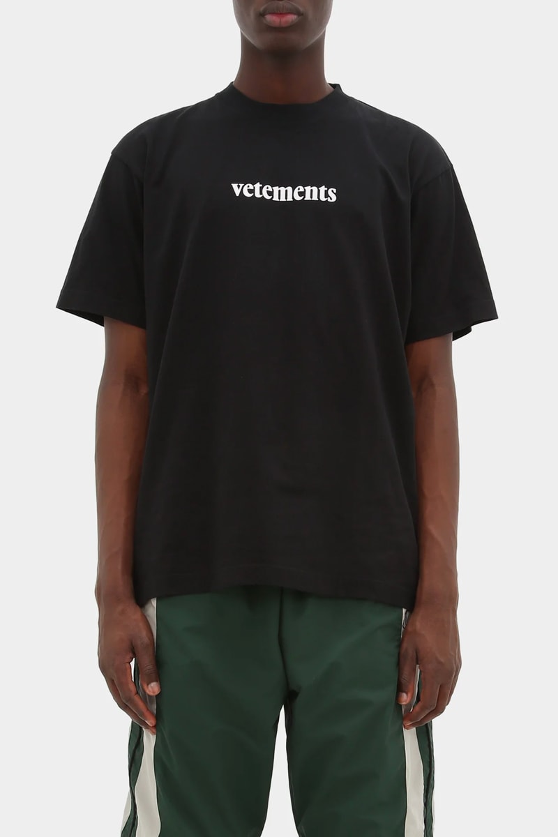 Vetements Logo-patch cotton T shirt Black White vinyl rubber Demna Gvasalia jacquard patch tees monchromatic atelier designer spring summer 2020 anti capitalist bar code priority express